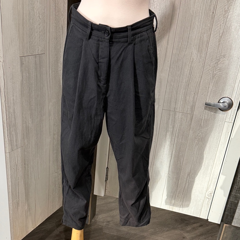 Kotn Dark Grey Pleated Pant